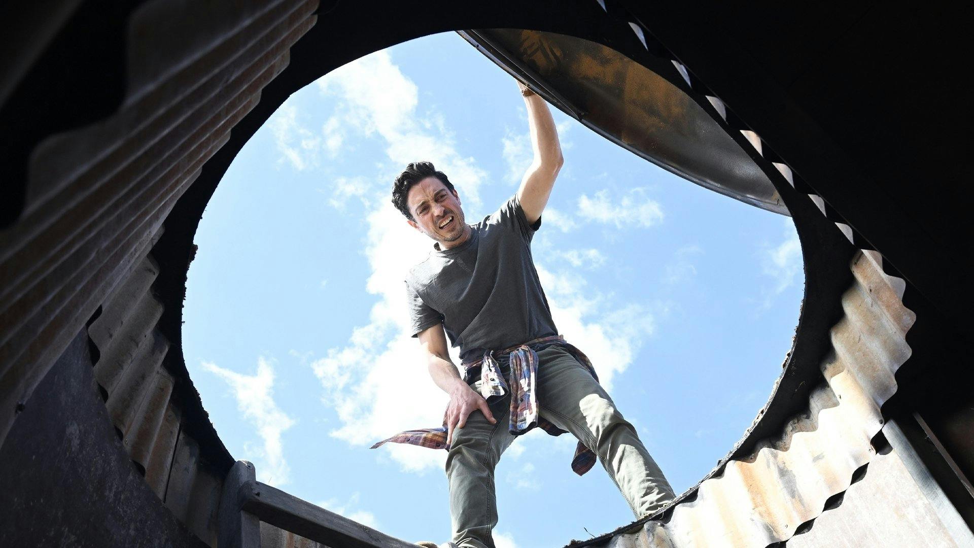 Population 11 - episódio 1x6