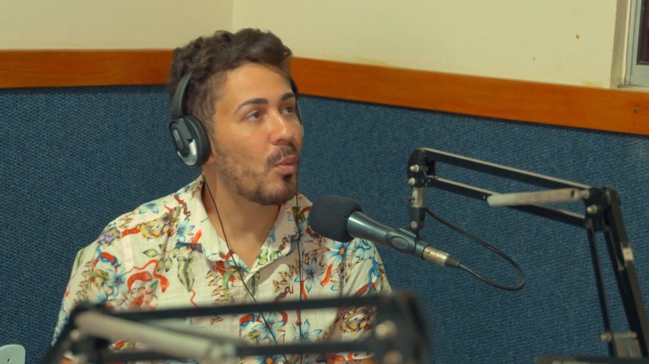 Uma Vila de Novela backdrop