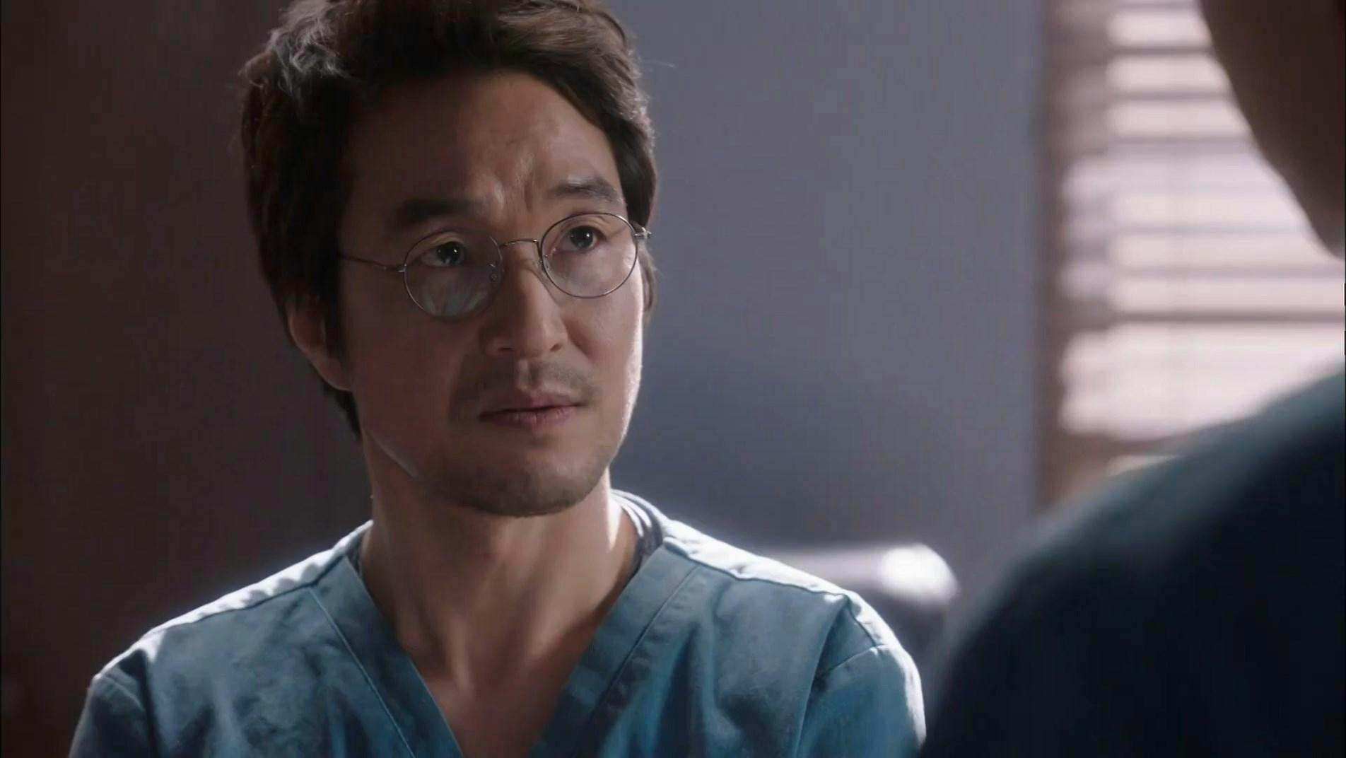 Dr. Romântico - episódio 1x14