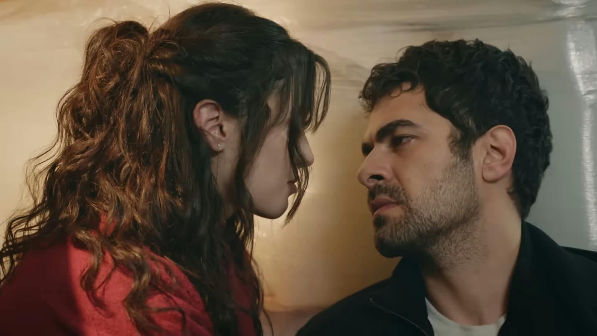 Rüzgarlı Tepe - episódio 1x56