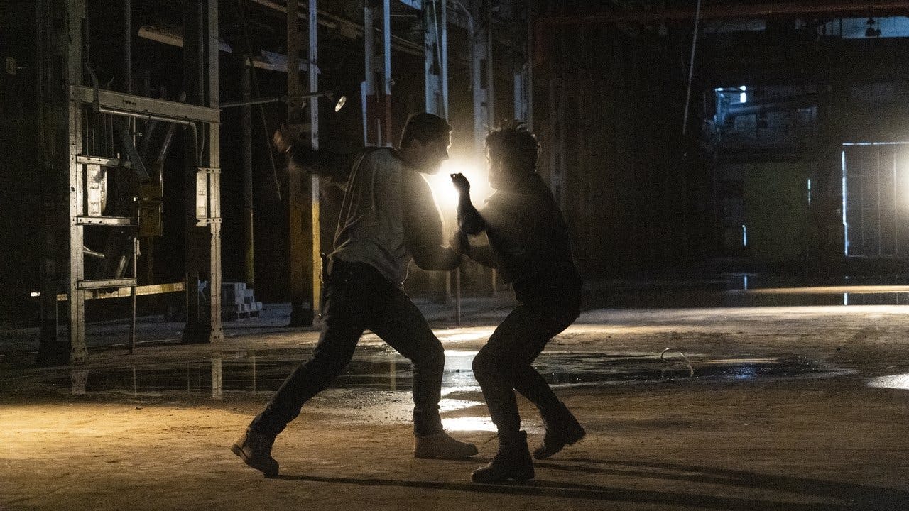 Escalation assista online