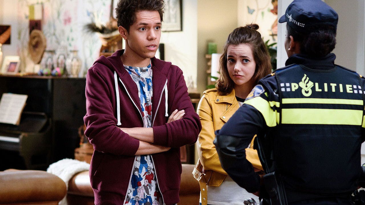 assista ao episódio 12 da temporada 1