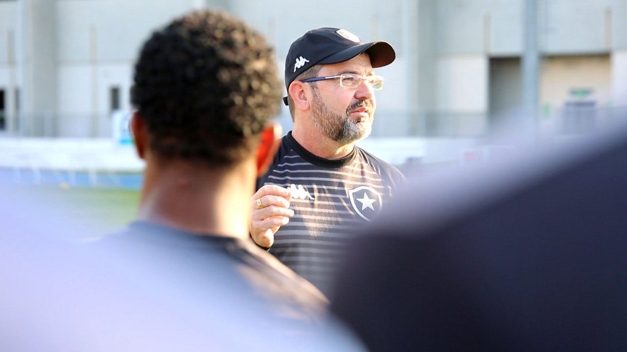 assista ao episódio 4 da temporada 1