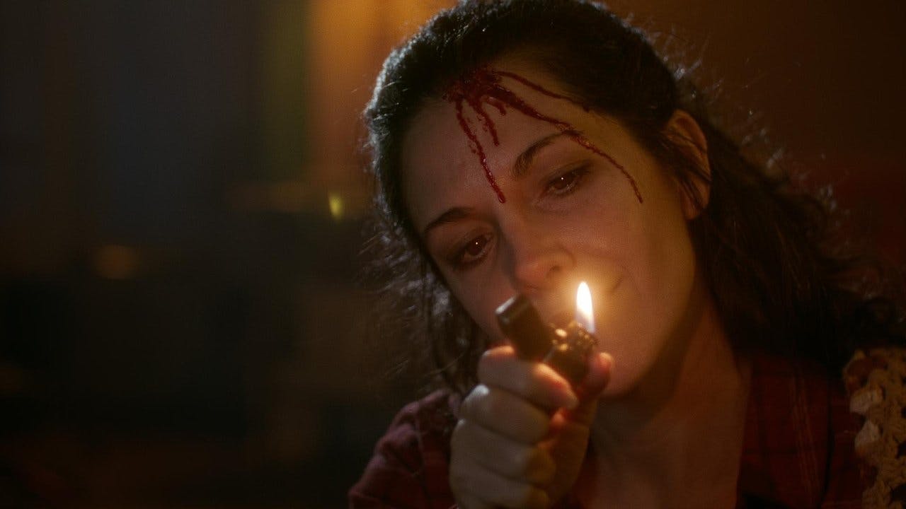 Lilly Lives Alone assista online