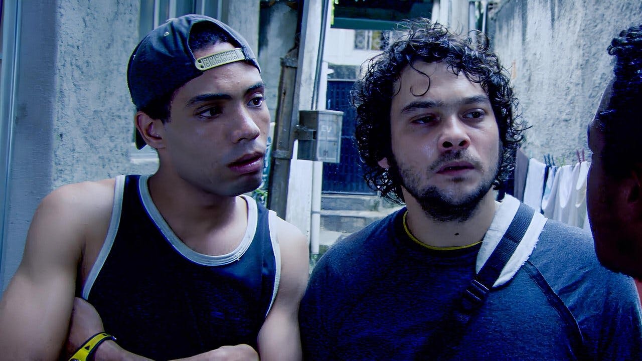 Alucinados assista online