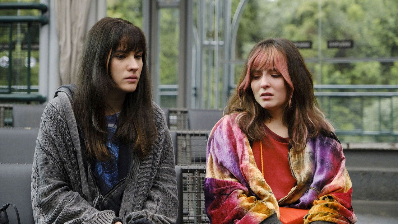 Traição Entre Amigas assista online