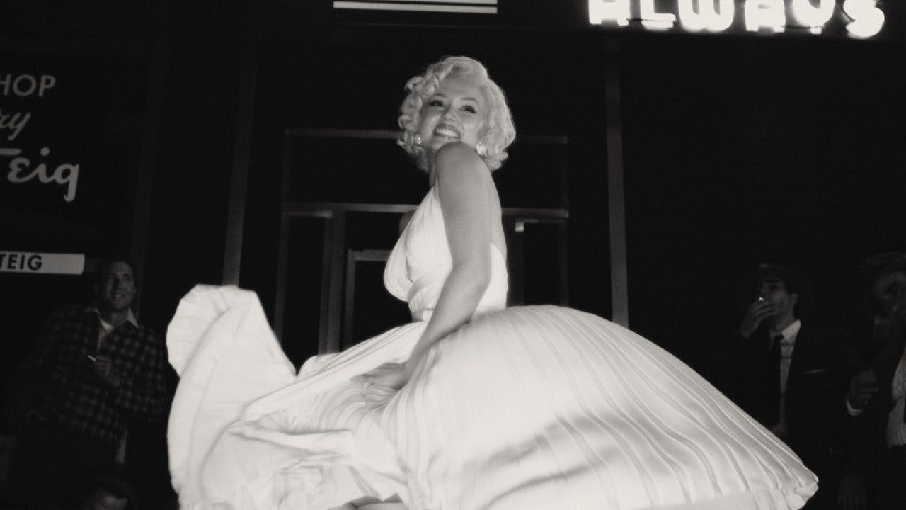 Blonde assista online