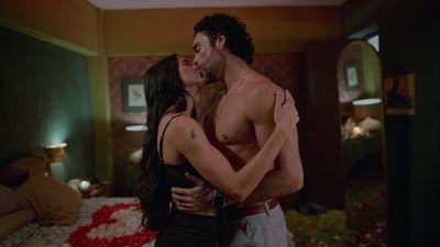 Assistir Lalola: Entre Dois Mundos Temporada 2 Episódio 1 Online em HD