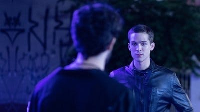 Assistir Divided Youth Temporada 1 Episódio 5 Online em HD