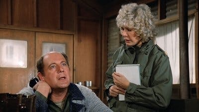 Assistir M*A*S*H Temporada 11 Episódio 12 Online em HD