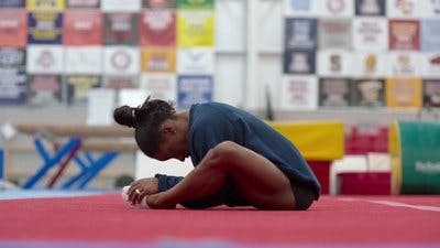 Assistir O Retorno de Simone Biles Temporada 1 Episódio 3 Online em HD