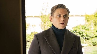 Assistir Made for Love Temporada 2 Episódio 5 Online em HD