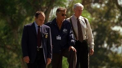 Assistir CSI: Investigação Criminal Temporada 3 Episódio 2 Online em HD