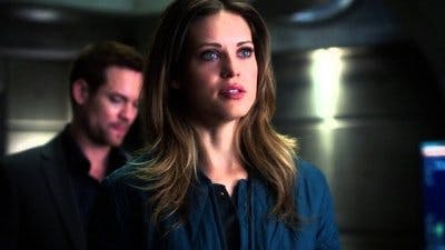 Assistir Nikita Temporada 3 Episódio 7 Online em HD