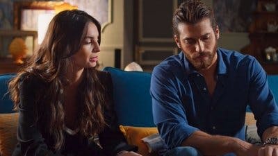 Assistir Violeta como O Mar Temporada 1 Episódio 9 Online em HD