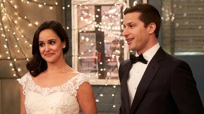 Assistir Brooklyn Nine-Nine: Lei e Desordem Temporada 5 Episódio 22 Online em HD