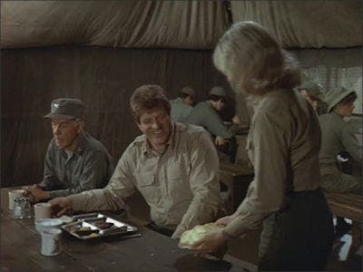 Assistir M*A*S*H Temporada 7 Episódio 13 Online em HD