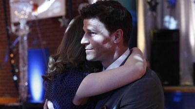 Assistir Bones Temporada 5 Episódio 17 Online em HD