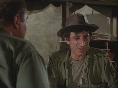 Assistir M*A*S*H Temporada 9 Episódio 12 Online em HD