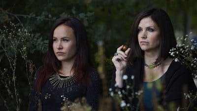 Assistir Bitten Temporada 2 Episódio 1 Online em HD