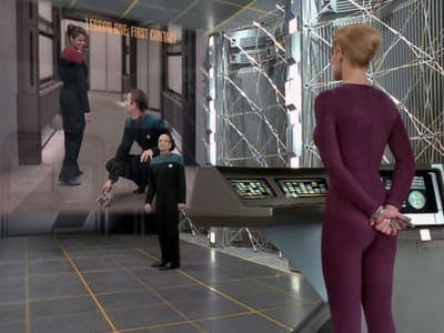 Assistir Jornada nas Estrelas: Voyager Temporada 5 Episódio 22 Online em HD