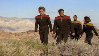 Assistir Jornada nas Estrelas: Voyager Temporada 2 Episódio 26 Online em HD
