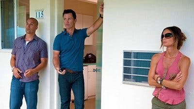 Assistir Burn Notice: Operação Miami Temporada 4 Episódio 18 Online em HD