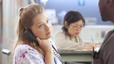 Assistir Nurse Jackie Temporada 6 Episódio 3 Online em HD