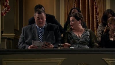 Assistir Mike & Molly: Um Casal de Peso Temporada 1 Episódio 13 Online em HD