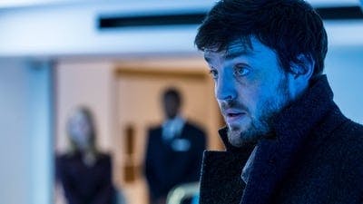 Assistir C.B. Strike Temporada 1 Episódio 1 Online em HD