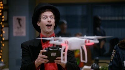 Assistir Brooklyn Nine-Nine: Lei e Desordem Temporada 2 Episódio 4 Online em HD