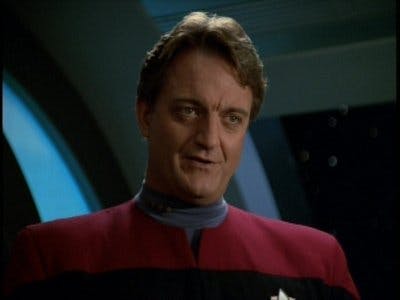 Assistir Jornada nas Estrelas: Voyager Temporada 2 Episódio 18 Online em HD