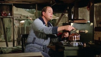 Assistir M*A*S*H Temporada 10 Episódio 6 Online em HD