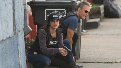 Assistir NCIS: Nova Orleans Temporada 3 Episódio 18 Online em HD