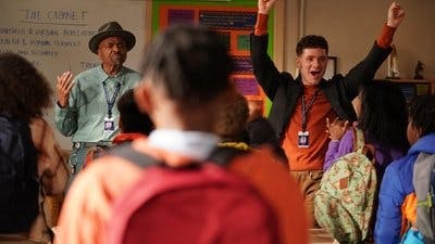 Assistir Colegio Abbott Temporada 3 Episódio 1 Online em HD
