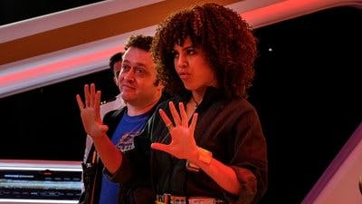 Assistir Avenue 5 Temporada 1 Episódio 2 Online em HD