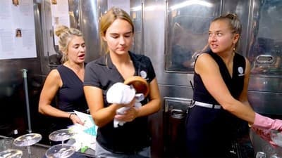 Assistir Below Deck Sailing Yacht Temporada 3 Episódio 15 Online em HD