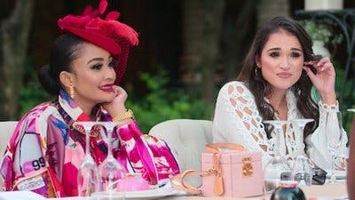 Assistir Jóvenes, famosos y africanos Temporada 1 Episódio 3 Online em HD