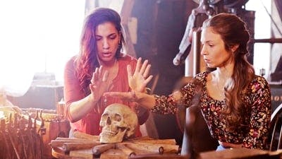 Assistir Wynonna Earp: A Maldição dos Renascidos Temporada 1 Episódio 6 Online em HD