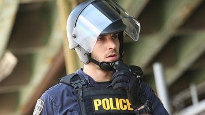 Assistir Containment Temporada 1 Episódio 3 Online em HD