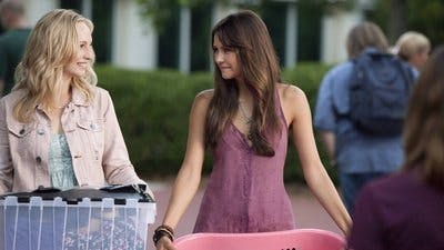 Assistir Diários de um Vampiro Temporada 5 Episódio 1 Online em HD