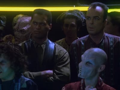 Assistir Babylon 5 Temporada 1 Episódio 14 Online em HD