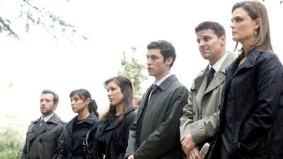 Assistir Bones Temporada 4 Episódio 22 Online em HD