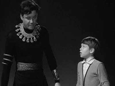 Assistir Perdidos no Espaço Temporada 1 Episódio 29 Online em HD