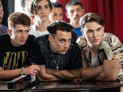 Assistir O Mar Lá Fora Temporada 1 Episódio 9 Online em HD