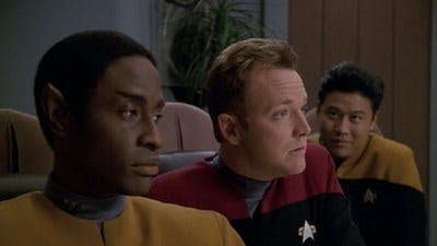 Assistir Jornada nas Estrelas: Voyager Temporada 5 Episódio 1 Online em HD