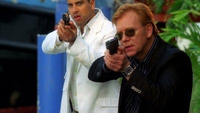 Assistir CSI: Miami Temporada 5 Episódio 24 Online em HD