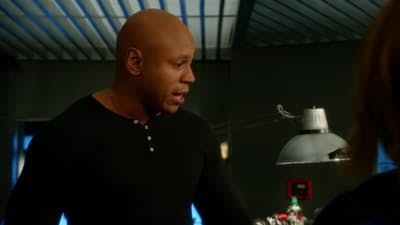 Assistir NCIS: Los Angeles Temporada 4 Episódio 10 Online em HD