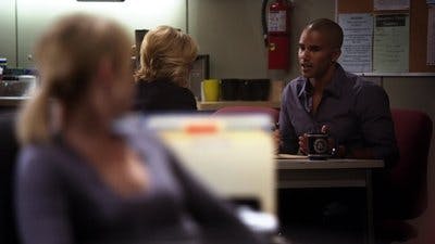 Assistir Mentes Criminosas Temporada 5 Episódio 6 Online em HD