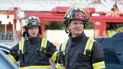 Assistir 9-1-1 Temporada 8 Episódio 8 Online em HD